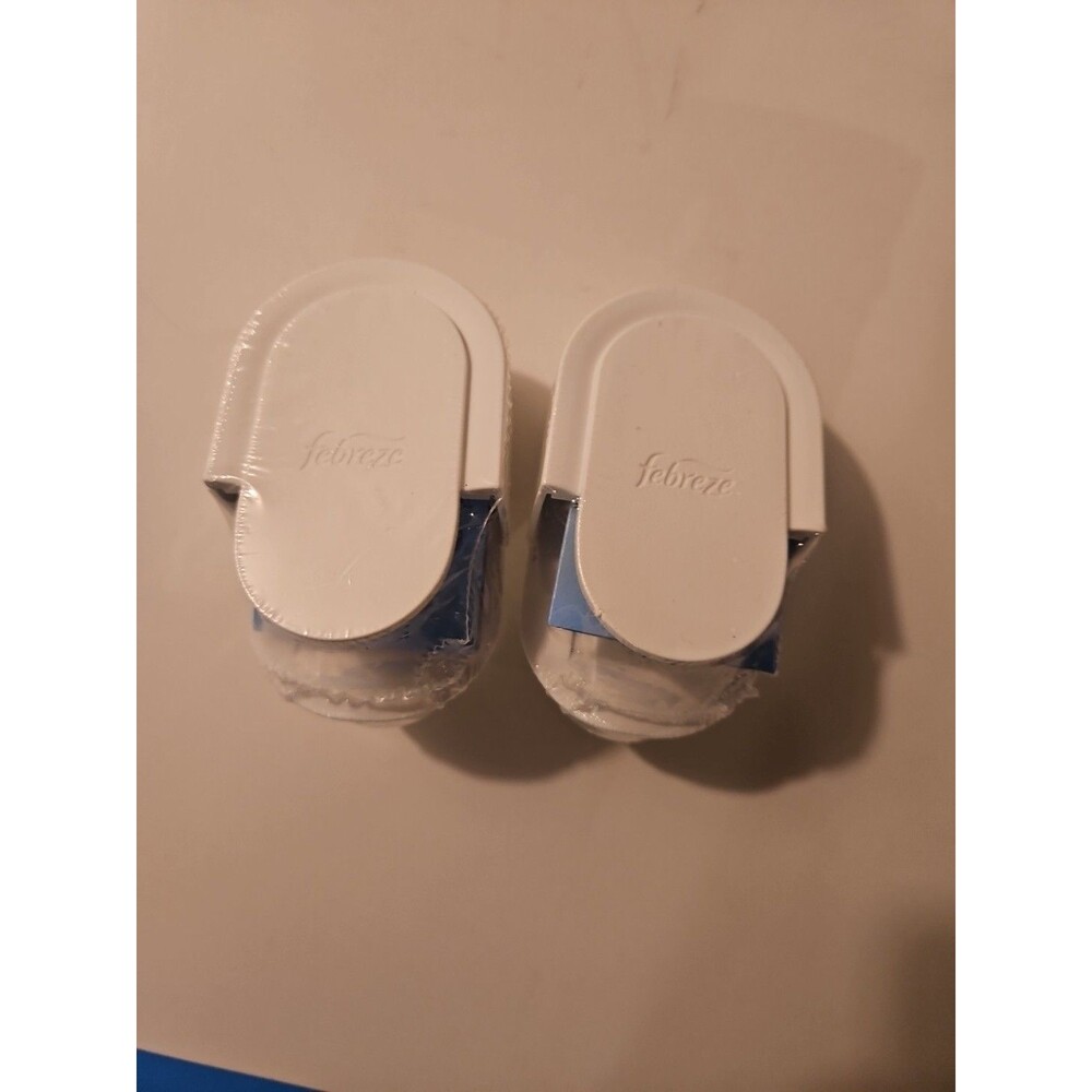Febreze PLUG Oil Warmer‎ Device (91306888)